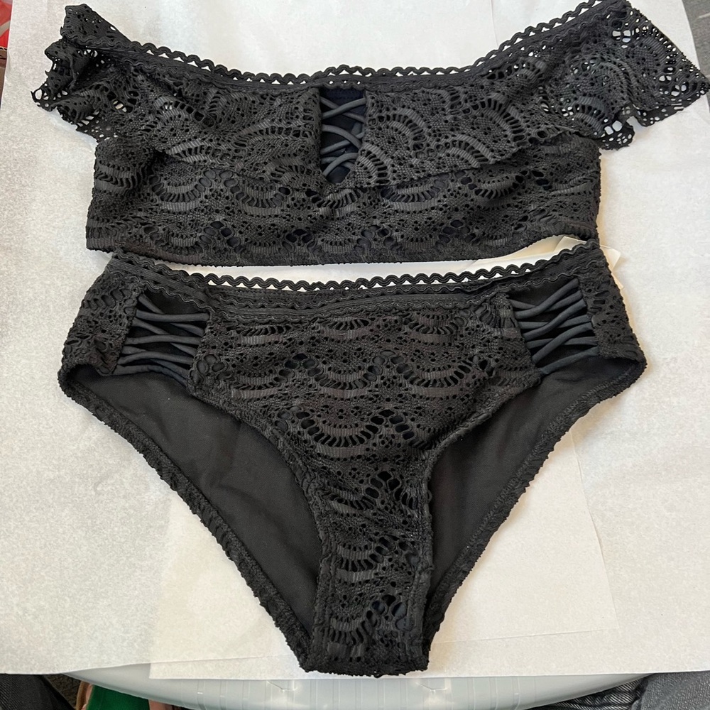 M BLACK BIKINI Lattice lace open weave Off Shoulder BOHEMIAN FLIRTY FEMININE NEW